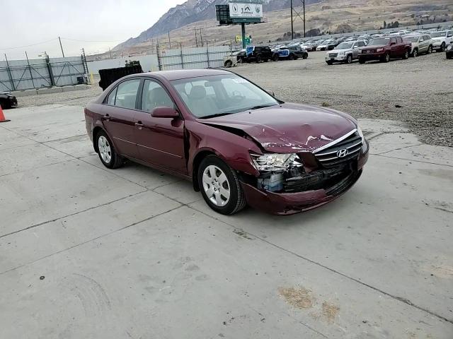 2009 Hyundai Sonata - Image 11