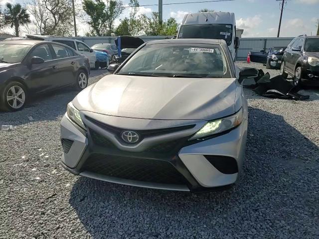2019 Toyota Camry - Image 10