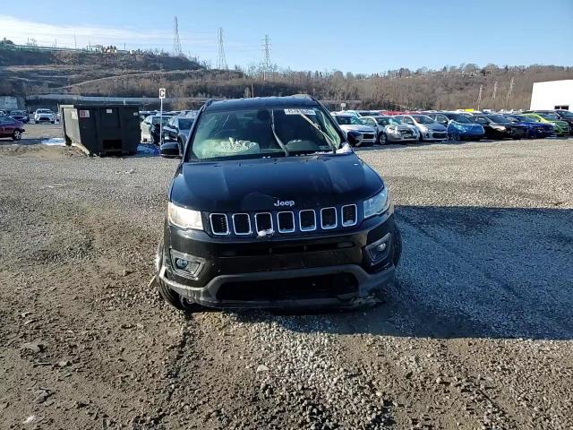 2018 Jeep Compass - Image 14