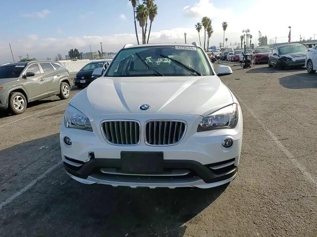 2015 BMW X1 - Image 11
