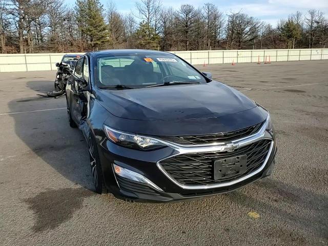 2022 Chevrolet Malibu - Image 11