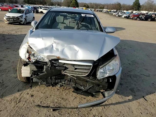 2009 Hyundai Elantra - Image 11