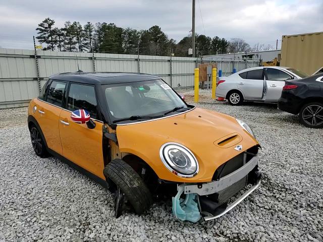 2016 MINI Cooper - Image 13