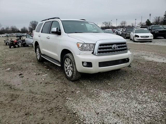 2015 Toyota Sequoia - Image 12