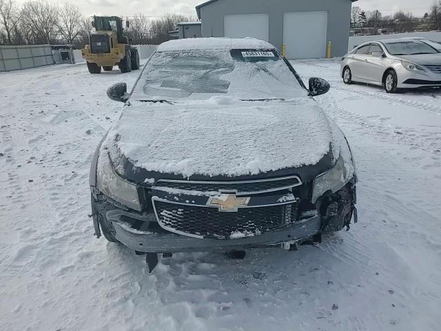 2014 Chevrolet Cruze - Image 10