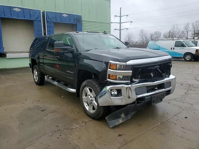 2018 Chevrolet Silverado - Image 11
