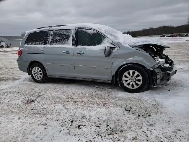 2010 Honda Odyssey - Image 11