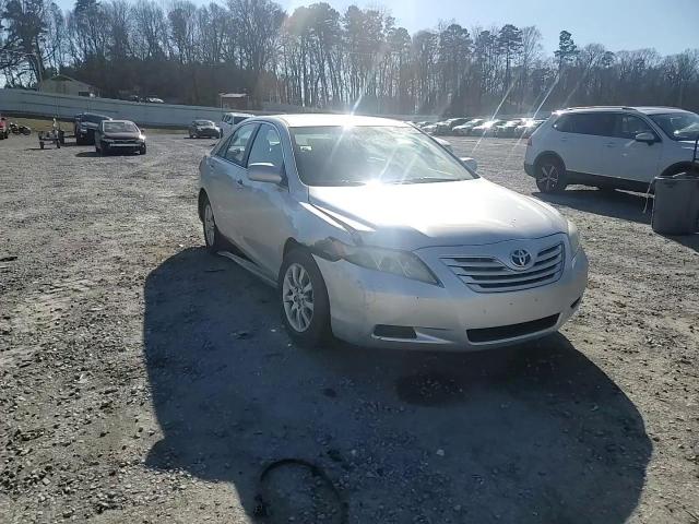 2009 Toyota Camry - Image 10