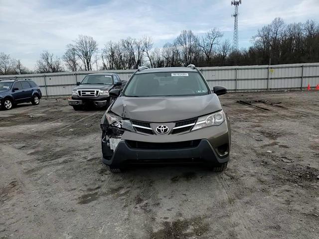 2015 Toyota RAV 4 - Image 11
