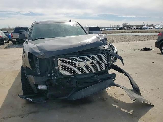 2016 GMC Yukon - Image 14