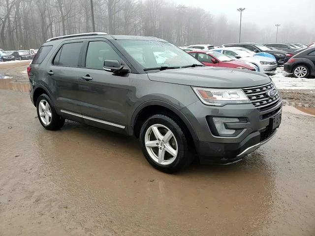 2017 Ford Explorer - Image 14