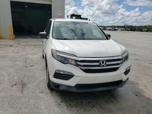 2017 Honda Pilot - Image 14