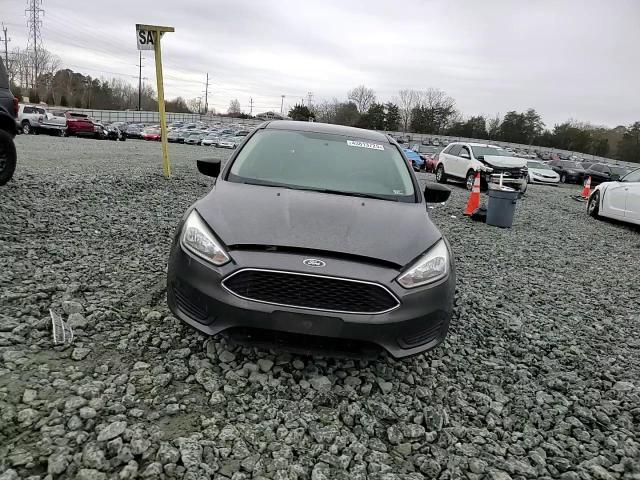 2018 Ford Focus - Image 10