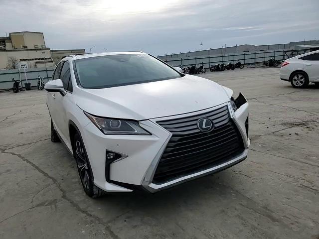 2019 Lexus RX - Image 12