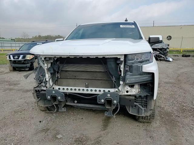 2019 Chevrolet Silverado - Image 10