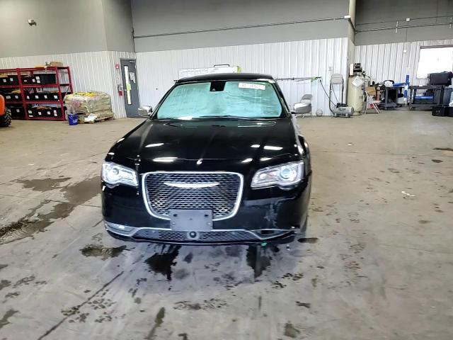 2015 Chrysler 300 - Image 11