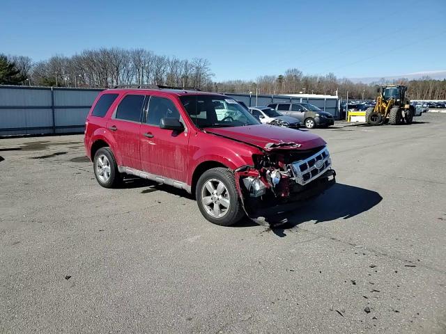 2010 Ford Escape - Image 12