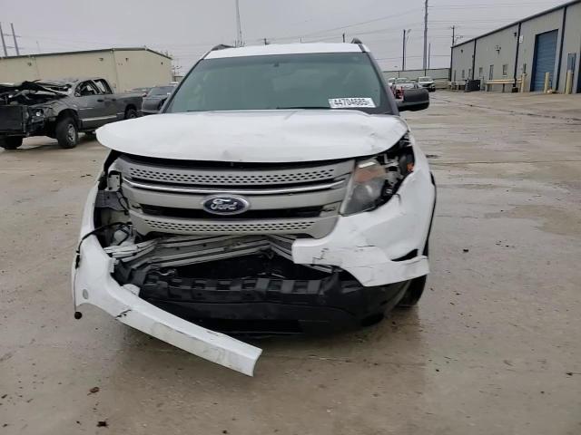 2014 Ford Explorer - Image 15