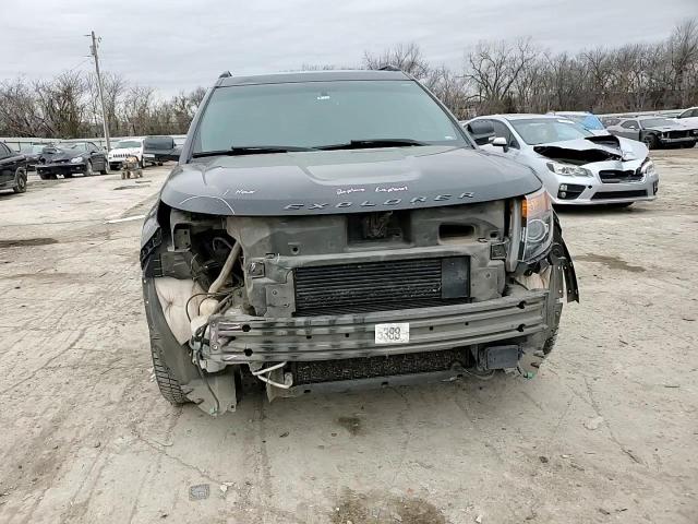2013 Ford Explorer - Image 12