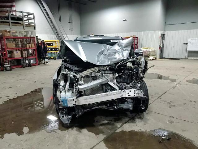 2019 Toyota Highlander - Image 12