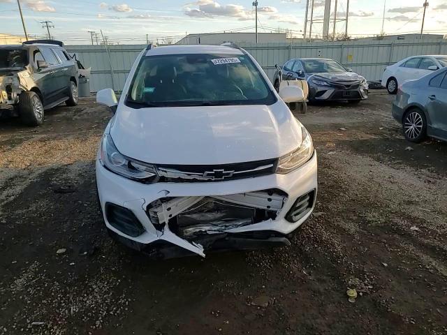 2022 Chevrolet Trax - Image 14