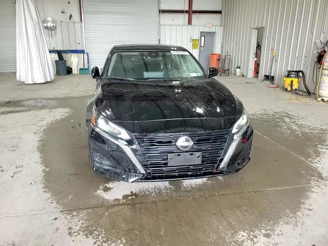 2024 Nissan Altima - Image 13