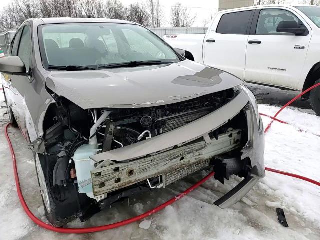 2015 Nissan Versa - Image 13