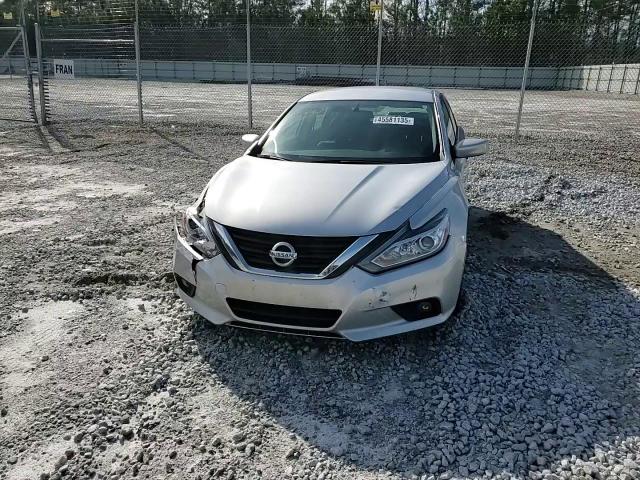 2018 Nissan Altima - Image 10