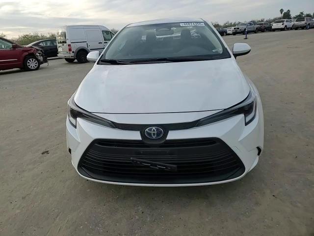 2024 Toyota Corolla - Image 11