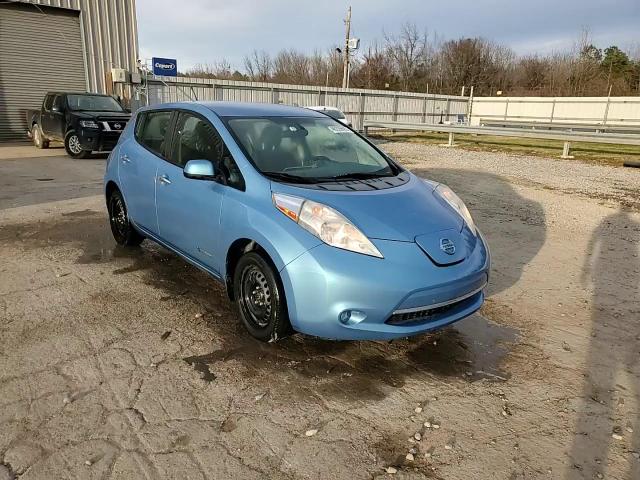 2014 Nissan Leaf - Image 13