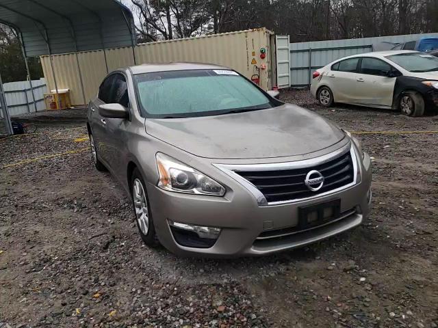 2014 Nissan Altima - Image 11