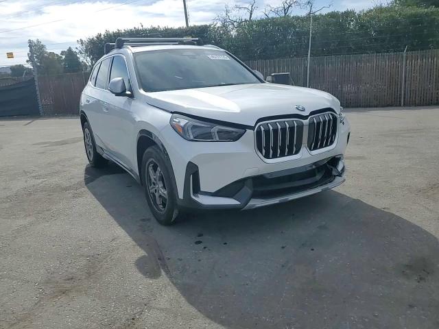 2023 BMW X1 - Image 12