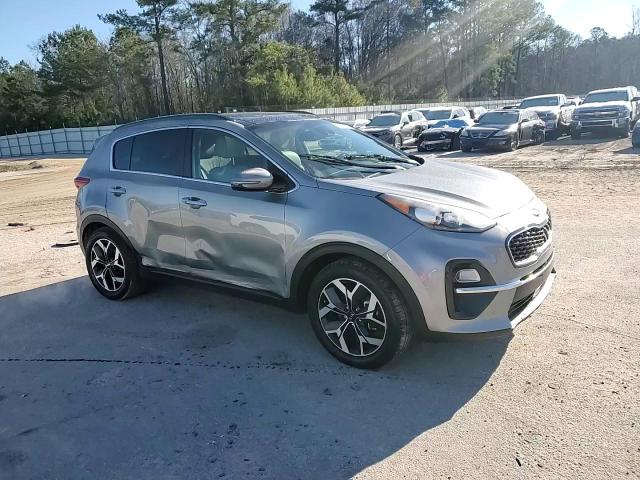 2022 Kia Sportage - Image 12