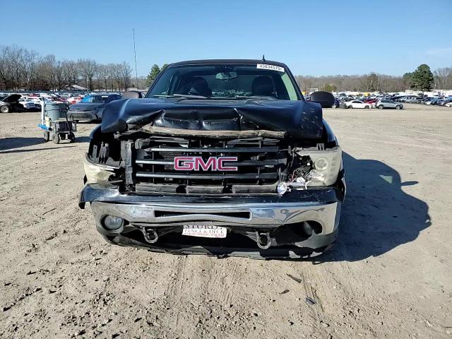 2009 GMC Sierra - Image 10