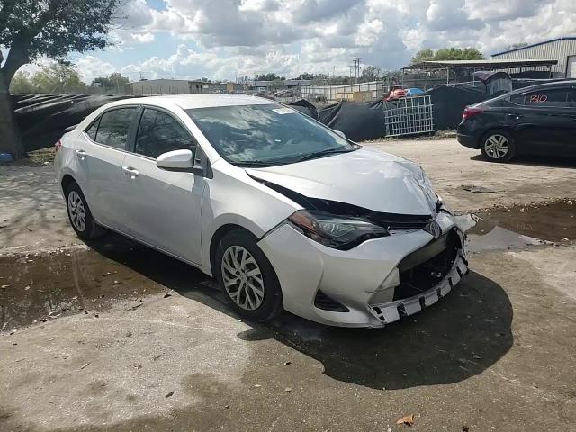 2019 Toyota Corolla - Image 10