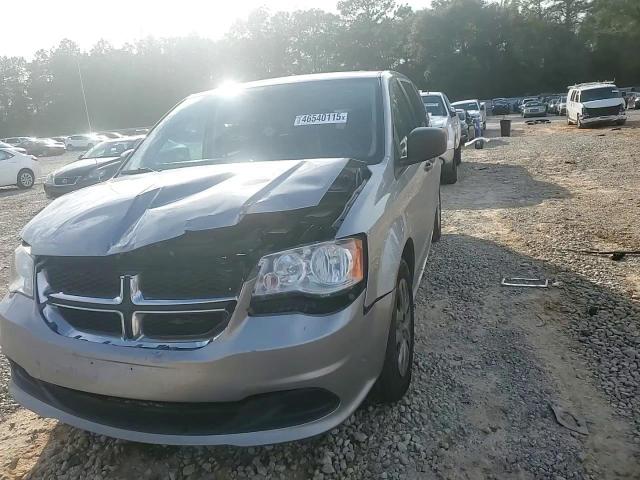 2019 Dodge Caravan - Image 11