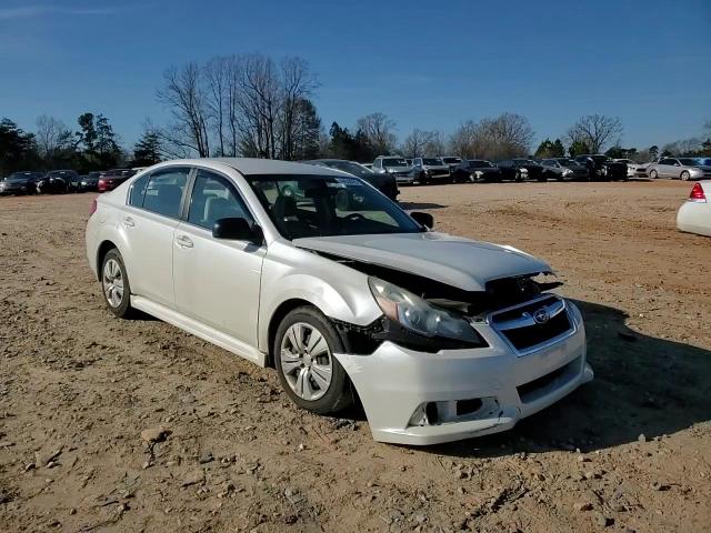 2014 Subaru Legacy - Image 10