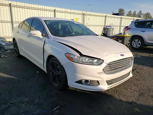 2016 Ford Fusion - Image 11