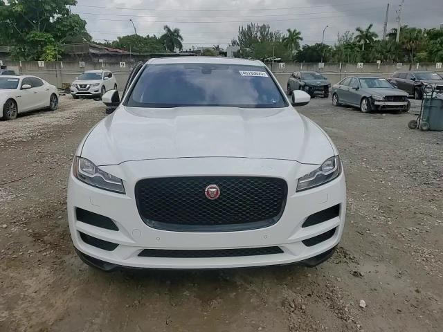 2017 Jaguar F-Pace - Image 13