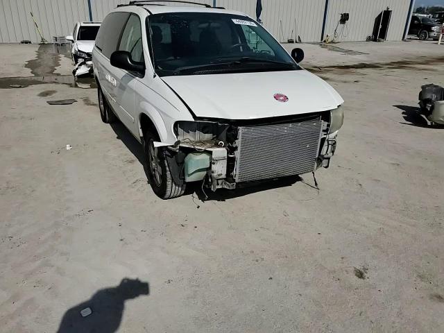 2007 Dodge Caravan - Image 12