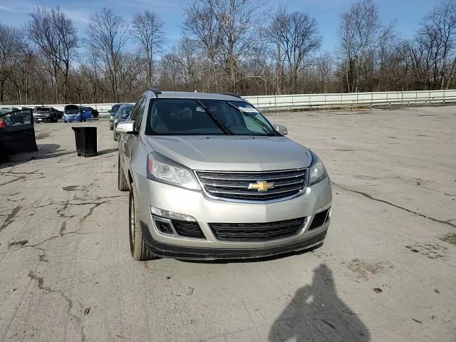 2014 Chevrolet Traverse - Image 12