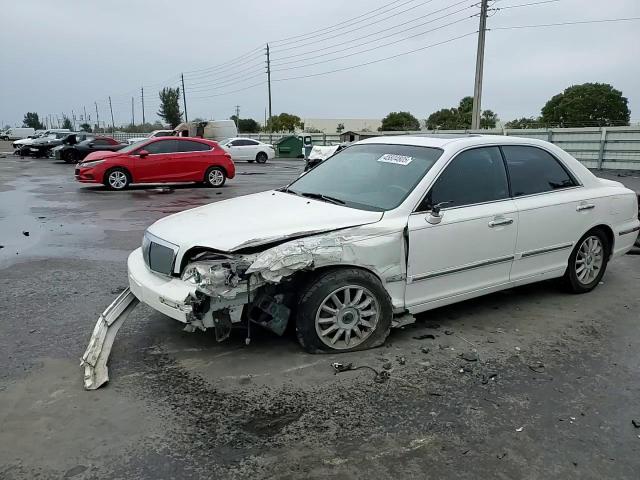 2005 Hyundai Grandeur - Image 11