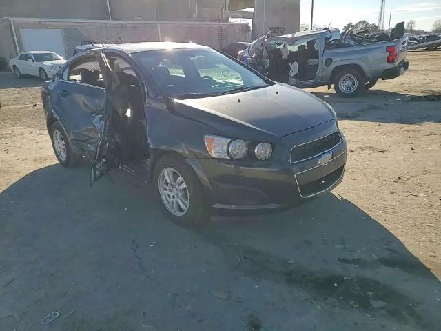 2013 Chevrolet Sonic - Image 11