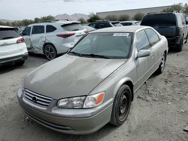2001 Toyota Camry - Image 10