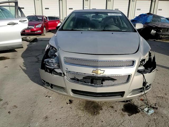 2011 Chevrolet Malibu - Image 10