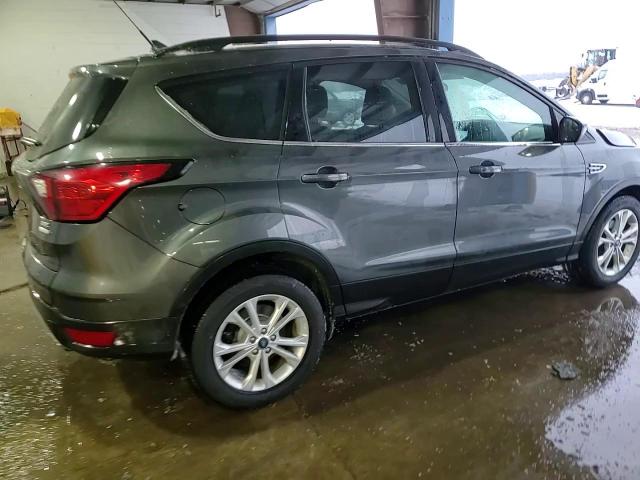 2019 Ford Escape - Image 14