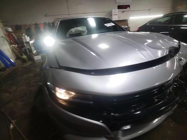 2016 Dodge Charger - Image 14