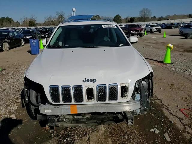 2019 Jeep Grand Cherokee - Image 12