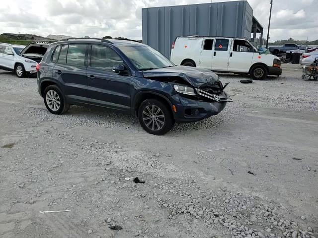 2015 Volkswagen Tiguan - Image 12