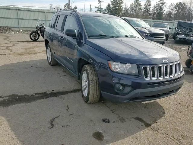 2016 Jeep Compass - Image 12